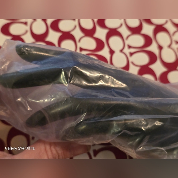 Display Hand For Jewelry Or Handbag/wristlet Display NEW - Picture 12 of 14